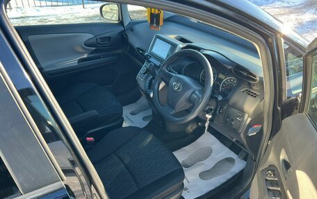 Toyota Wish II, 2010 год, 1 279 000 рублей, 15 фотография