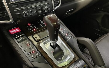 Porsche Cayenne III, 2012 год, 3 950 000 рублей, 13 фотография