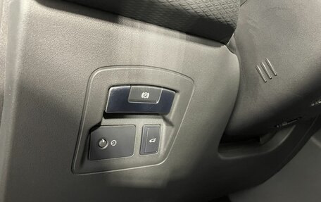 Land Rover Range Rover Velar I, 2019 год, 3 700 000 рублей, 9 фотография