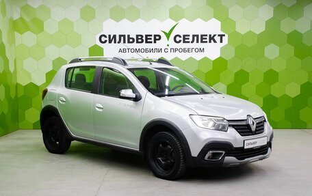 Renault Sandero II рестайлинг, 2019 год, 950 000 рублей, 5 фотография