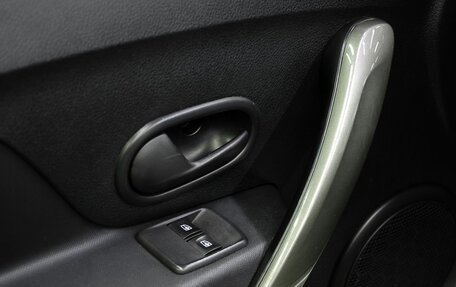 Renault Sandero II рестайлинг, 2019 год, 950 000 рублей, 21 фотография