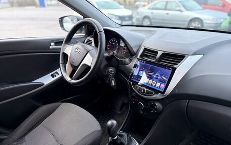 Hyundai Solaris II рестайлинг, 2013 год, 749 000 рублей, 9 фотография