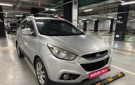 Hyundai ix35 I рестайлинг, 2011 год, 950 000 рублей, 12 фотография