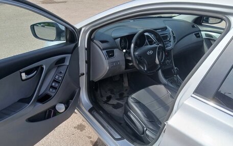 Hyundai Elantra V, 2014 год, 870 000 рублей, 3 фотография