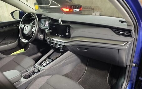 Skoda Octavia IV, 2021 год, 2 800 000 рублей, 7 фотография