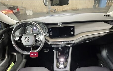 Skoda Octavia IV, 2021 год, 2 800 000 рублей, 8 фотография