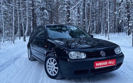 Volkswagen Golf IV, 2000 год, 365 000 рублей, 1 фотография