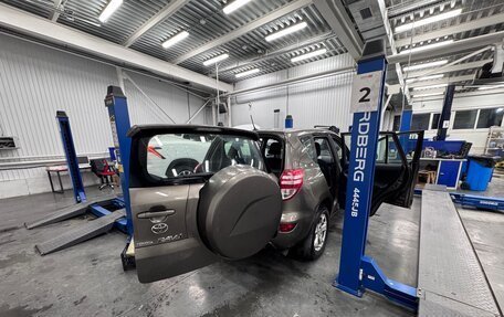 Toyota RAV4, 2010 год, 1 389 000 рублей, 7 фотография