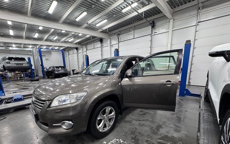 Toyota RAV4, 2010 год, 1 389 000 рублей, 2 фотография
