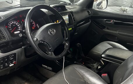 Toyota Land Cruiser Prado 120 рестайлинг, 2003 год, 1 300 000 рублей, 6 фотография