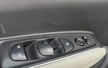 Renault Koleos II, 2017 год, 1 930 000 рублей, 17 фотография