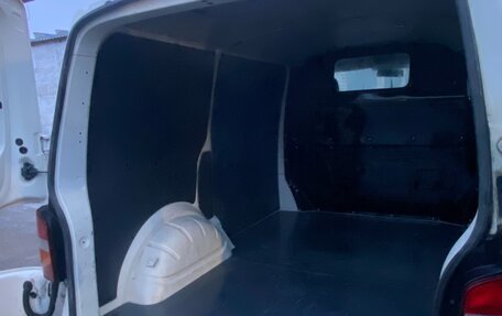 Volkswagen Transporter T5 рестайлинг, 2007 год, 1 300 000 рублей, 10 фотография