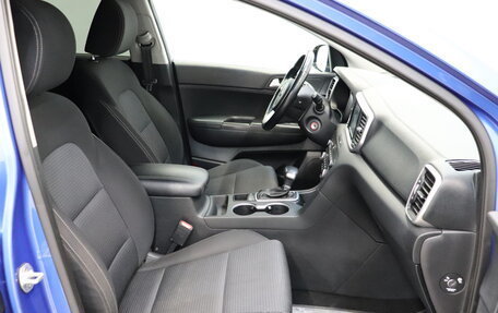 KIA Sportage IV рестайлинг, 2018 год, 1 940 000 рублей, 12 фотография