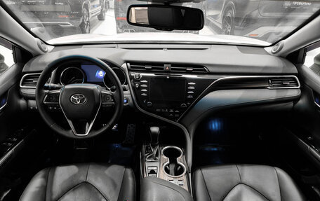 Toyota Camry, 2019 год, 3 205 000 рублей, 14 фотография