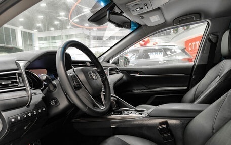 Toyota Camry, 2019 год, 3 205 000 рублей, 16 фотография