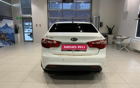 KIA Rio III рестайлинг, 2013 год, 649 000 рублей, 5 фотография