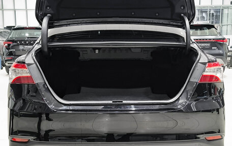 Toyota Camry, 2018 год, 2 899 000 рублей, 10 фотография