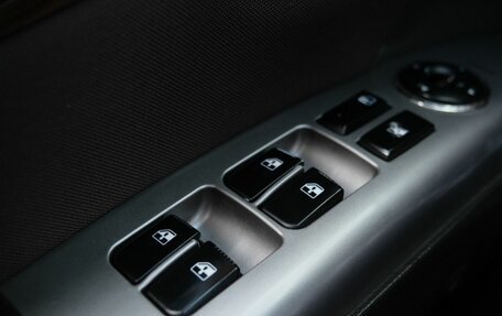 Hyundai Santa Fe III рестайлинг, 2010 год, 1 000 000 рублей, 11 фотография