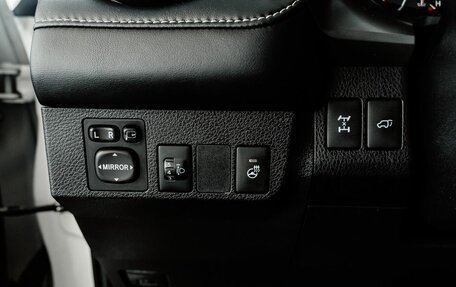 Toyota RAV4, 2017 год, 2 550 000 рублей, 20 фотография