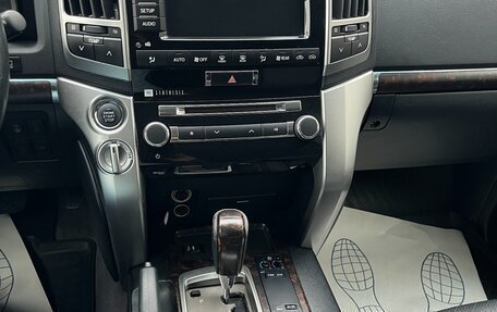 Toyota Land Cruiser 200, 2013 год, 4 500 000 рублей, 7 фотография