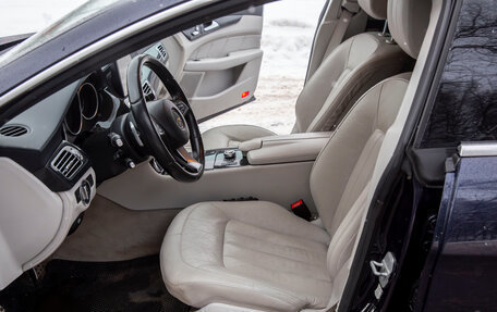 Mercedes-Benz CLS, 2016 год, 3 200 000 рублей, 13 фотография