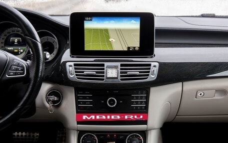 Mercedes-Benz CLS, 2016 год, 3 200 000 рублей, 16 фотография