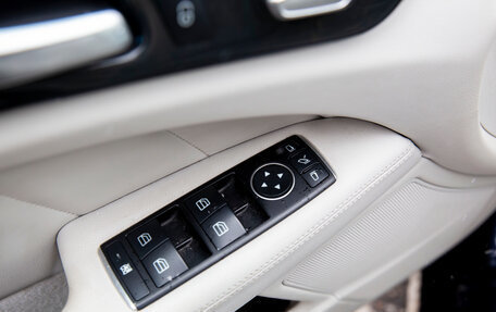 Mercedes-Benz CLS, 2016 год, 3 200 000 рублей, 27 фотография