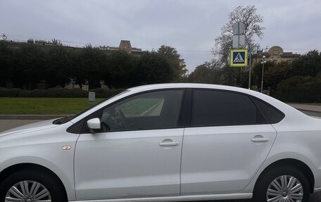 Volkswagen Polo VI (EU Market), 2019 год, 910 000 рублей, 2 фотография