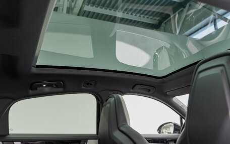 Porsche Cayenne III, 2025 год, 19 490 000 рублей, 34 фотография