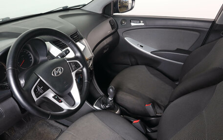 Hyundai Solaris II рестайлинг, 2012 год, 719 000 рублей, 8 фотография