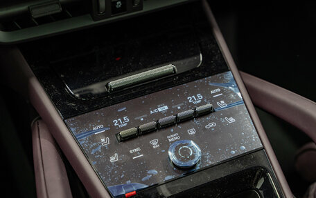 Porsche Cayenne III, 2025 год, 19 490 000 рублей, 25 фотография