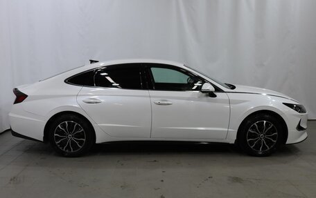 Hyundai Sonata VIII, 2020 год, 2 200 000 рублей, 7 фотография