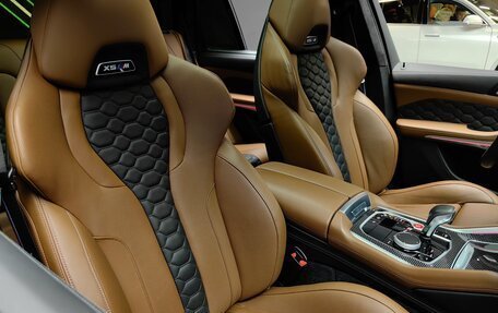 BMW X5 M, 2023 год, 17 000 000 рублей, 28 фотография