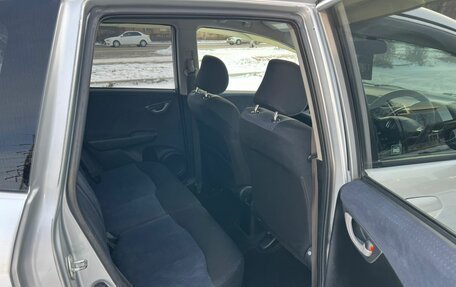 Honda Fit III, 2010 год, 759 000 рублей, 13 фотография