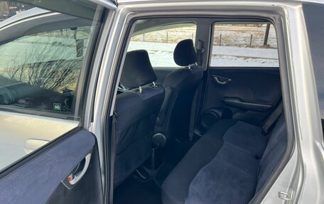 Honda Fit III, 2010 год, 759 000 рублей, 11 фотография