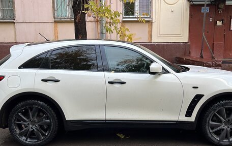 Infiniti FX II, 2010 год, 1 600 000 рублей, 2 фотография