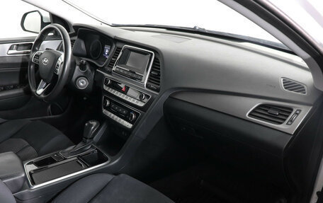 Hyundai Sonata VII, 2018 год, 1 647 000 рублей, 10 фотография