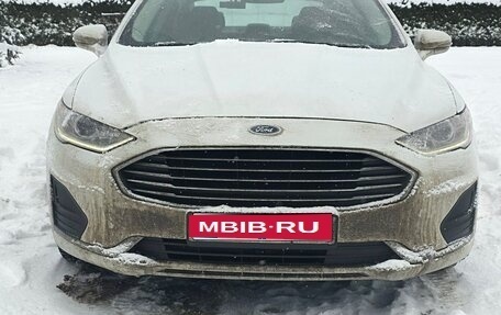 Ford Fusion (North America) II, 2018 год, 2 000 000 рублей, 1 фотография