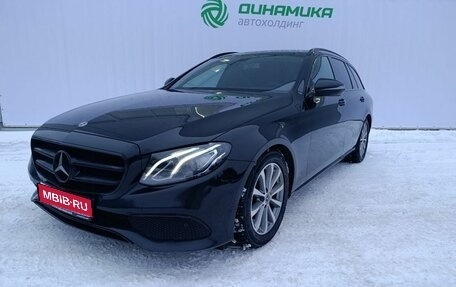 Mercedes-Benz E-Класс, 2018 год, 2 190 000 рублей, 1 фотография