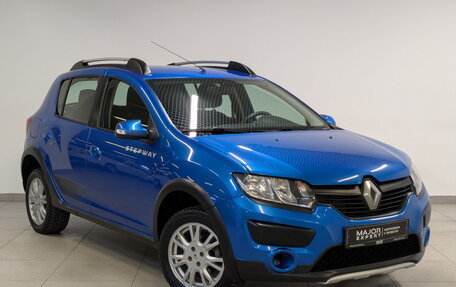 Renault Sandero II рестайлинг, 2017 год, 1 070 000 рублей, 3 фотография