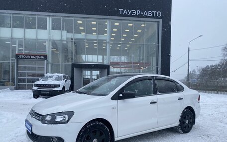 Volkswagen Polo VI (EU Market), 2010 год, 599 000 рублей, 2 фотография