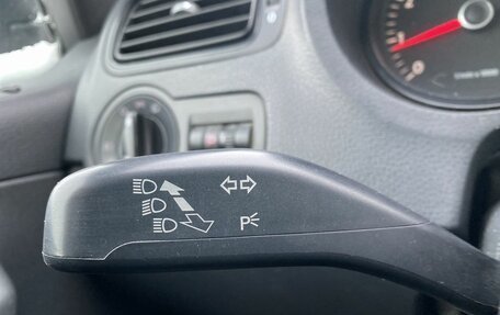 Volkswagen Polo VI (EU Market), 2010 год, 599 000 рублей, 16 фотография