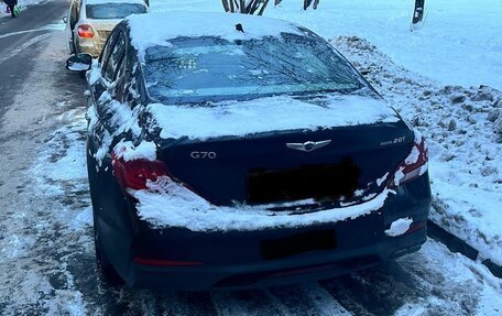 Genesis G70 I, 2018 год, 2 500 000 рублей, 3 фотография