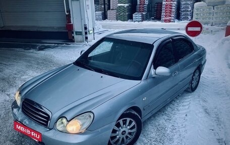 Hyundai Sonata IV рестайлинг, 2005 год, 400 000 рублей, 2 фотография