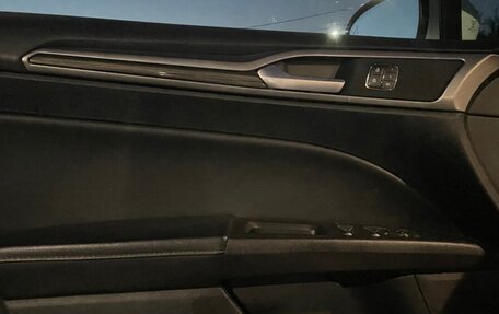 Ford Fusion (North America) II, 2018 год, 2 000 000 рублей, 14 фотография