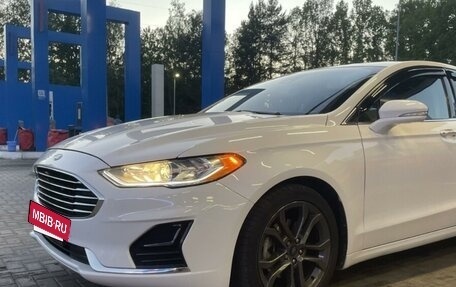 Ford Fusion (North America) II, 2018 год, 2 000 000 рублей, 24 фотография