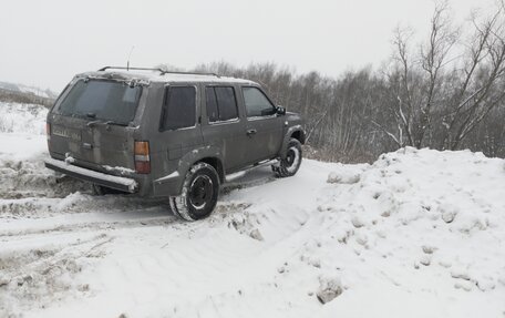 Nissan Terrano II рестайлинг, 1990 год, 280 000 рублей, 2 фотография