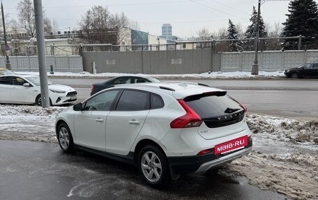 Volvo V40 Cross Country I, 2014 год, 1 650 000 рублей, 4 фотография