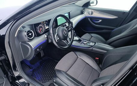 Mercedes-Benz E-Класс, 2018 год, 2 190 000 рублей, 12 фотография