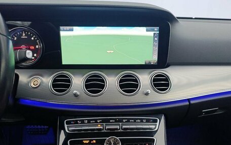 Mercedes-Benz E-Класс, 2018 год, 2 190 000 рублей, 30 фотография